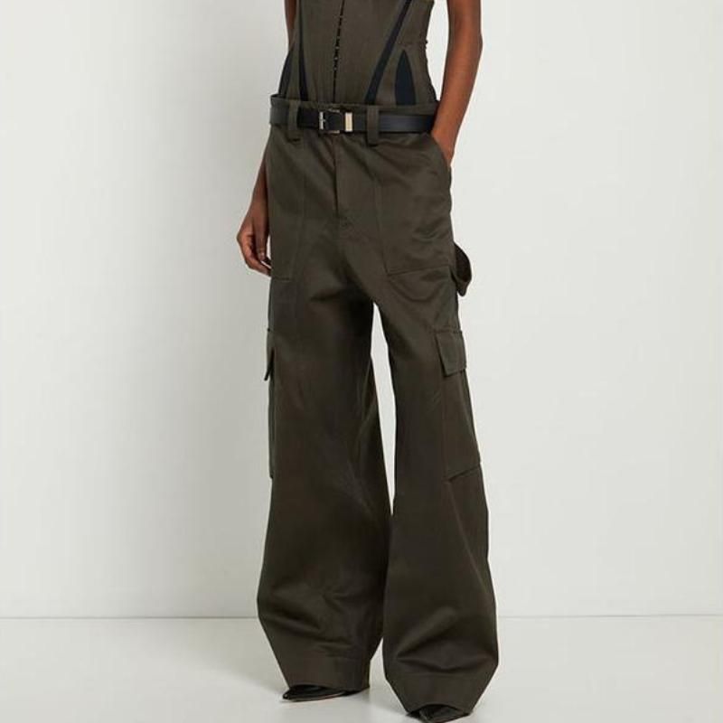 Contrasting Cargo Pants with Removable Waist Detail