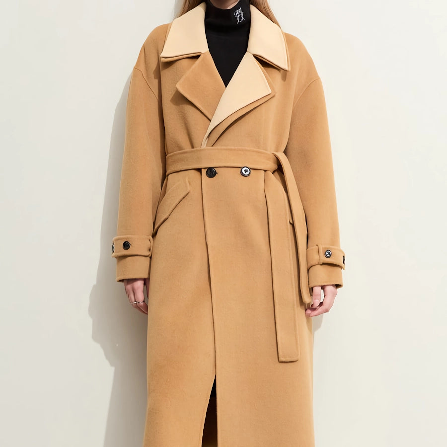 Minimalist Women’s Wool Coat with Contrast Stitching