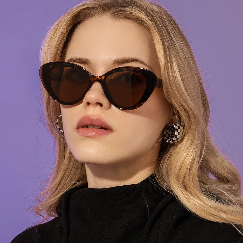 Trendy Cat Eye Gradient Sunglasses for Women