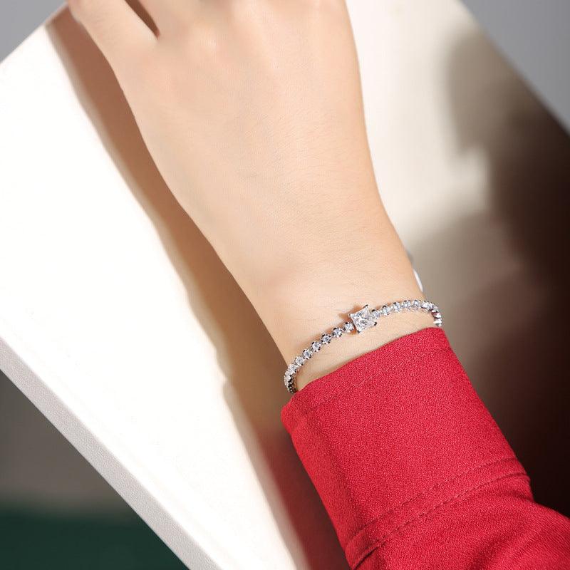 Square-Centre 1-Carat Moissanite Silver Bracelet