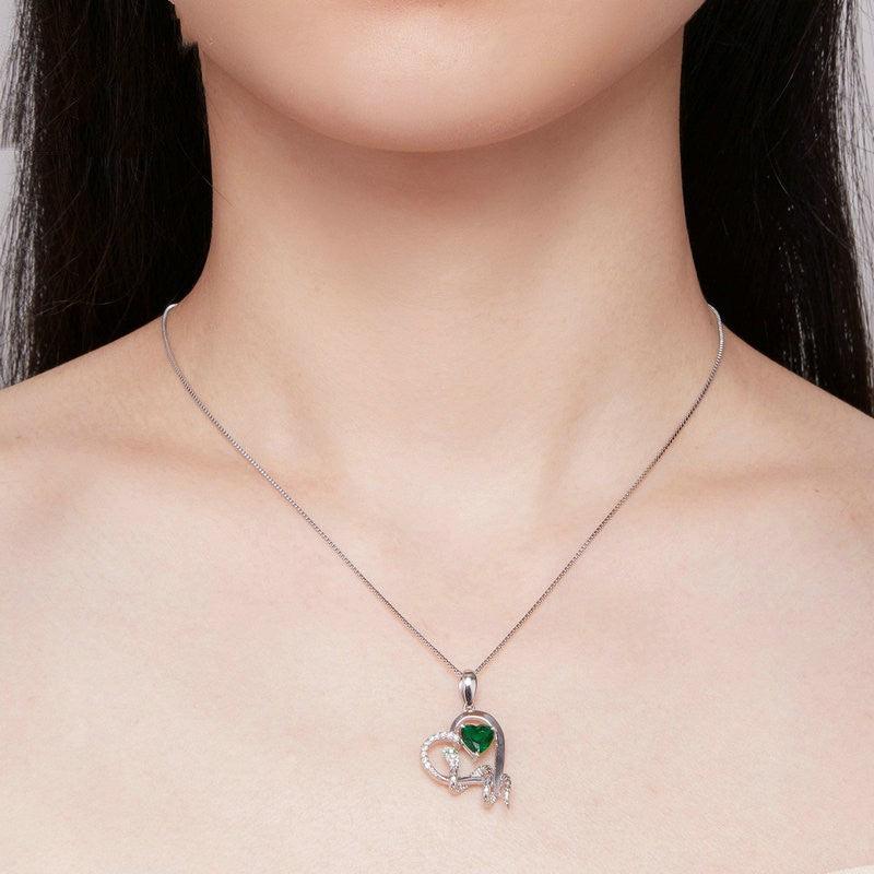 European And American Style Exquisite Snake Wrapped Love Necklace