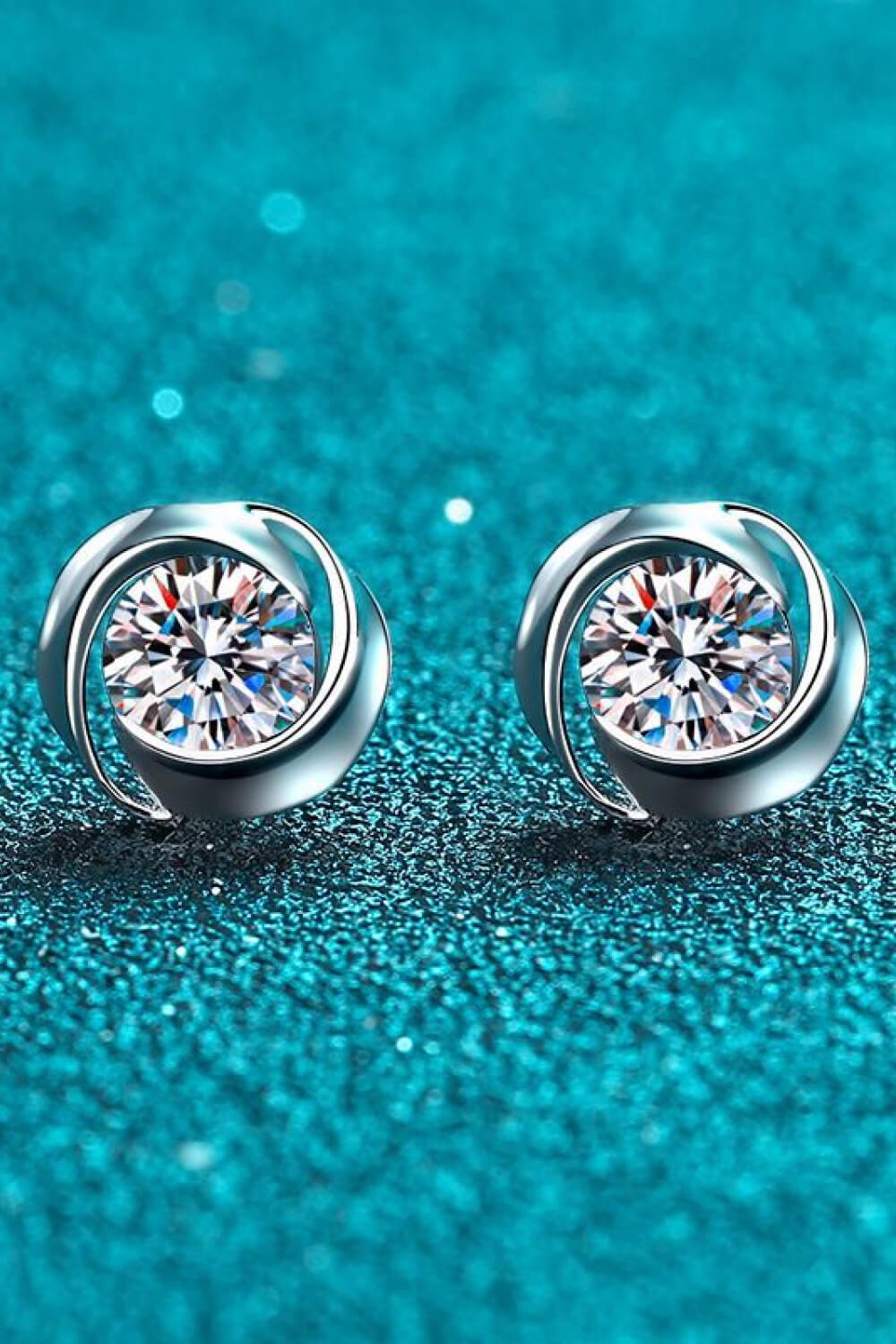 Feeling Fun Moissanite Stud Earrings - Trendha