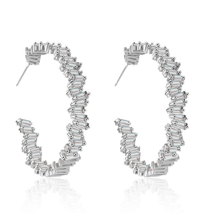 Multicolor glass diamond C-shaped earrings - Trendha