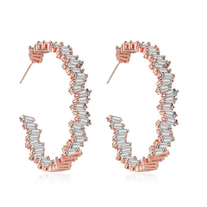 Multicolor glass diamond C-shaped earrings - Trendha