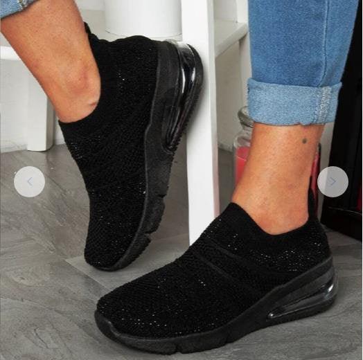 Hot Rhinestone Sports Breathable Mesh Soft Bottom Lightweight Running Shoes - Trendha