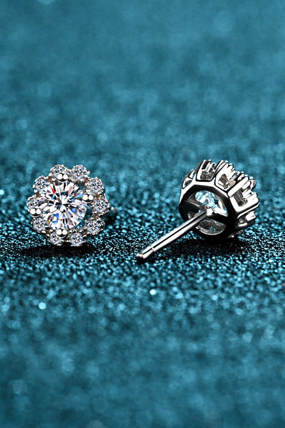 Moissanite Floral-Shaped Stud Earrings - Trendha