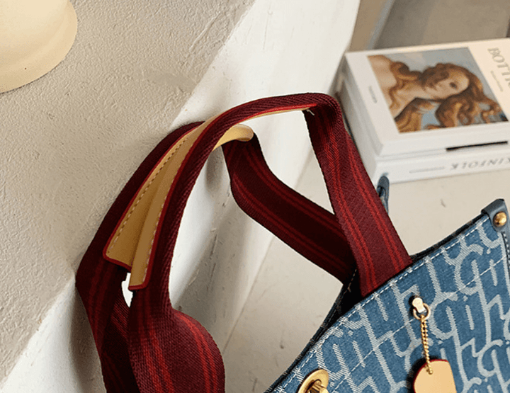 Canvas Large Capacity Shoulder Messenger Bag - Trendha