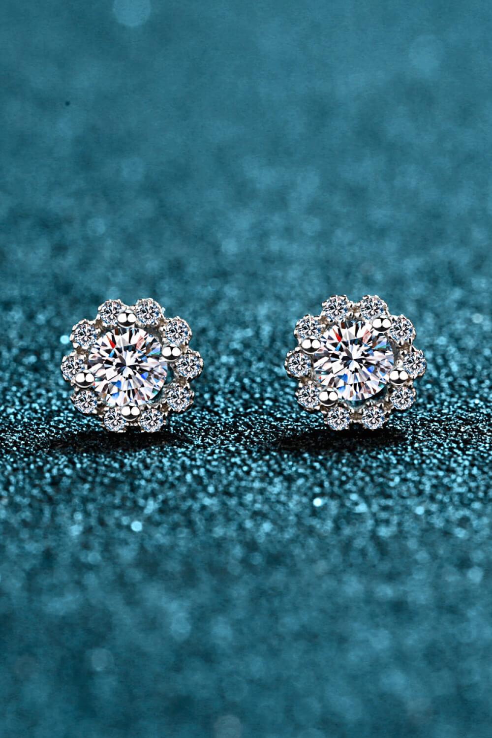 Moissanite Floral-Shaped Stud Earrings - Trendha