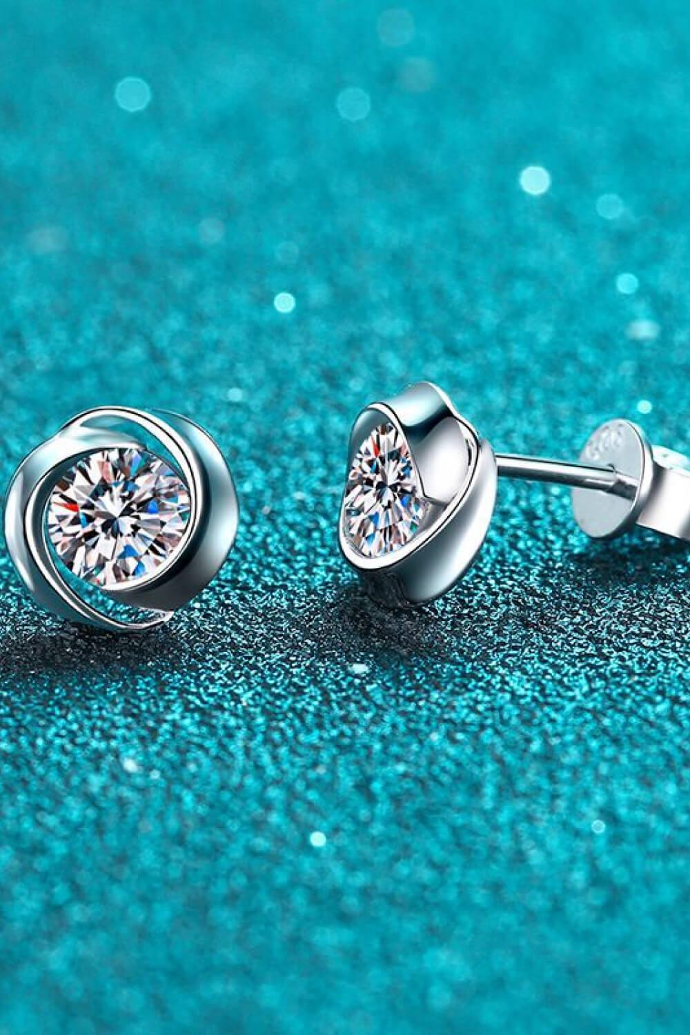 Feeling Fun Moissanite Stud Earrings - Trendha