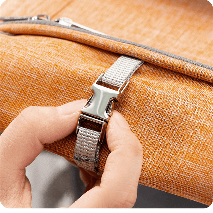 Cat Going Out Portable Large Capacity Canvas Backpack - Trendha