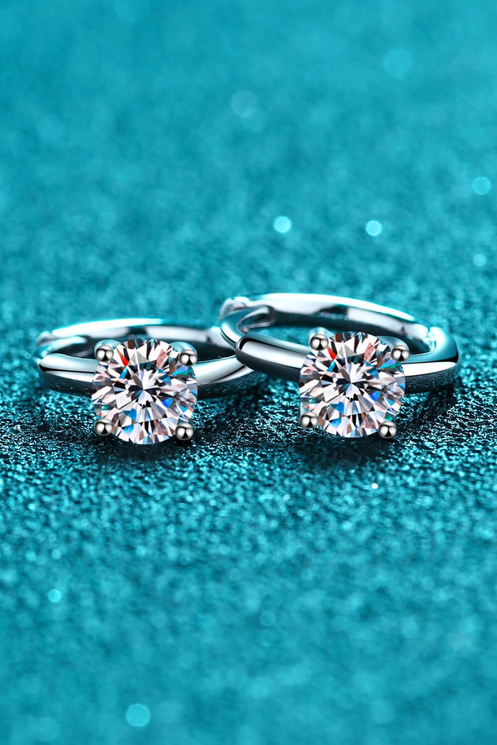 Moissanite Huggie Earrings - Trendha