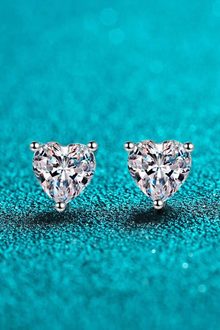 2 Carat Moissanite Heart-Shaped Stud Earrings - Trendha
