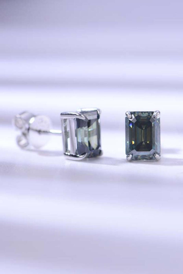 2 Carat Moissanite Stud Earrings in Green - Trendha