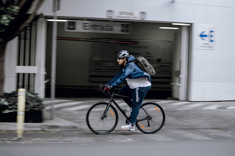 Cycling Visibility Isn't Just About Bright Lights: Understanding Contrast, Motion and Road Awareness