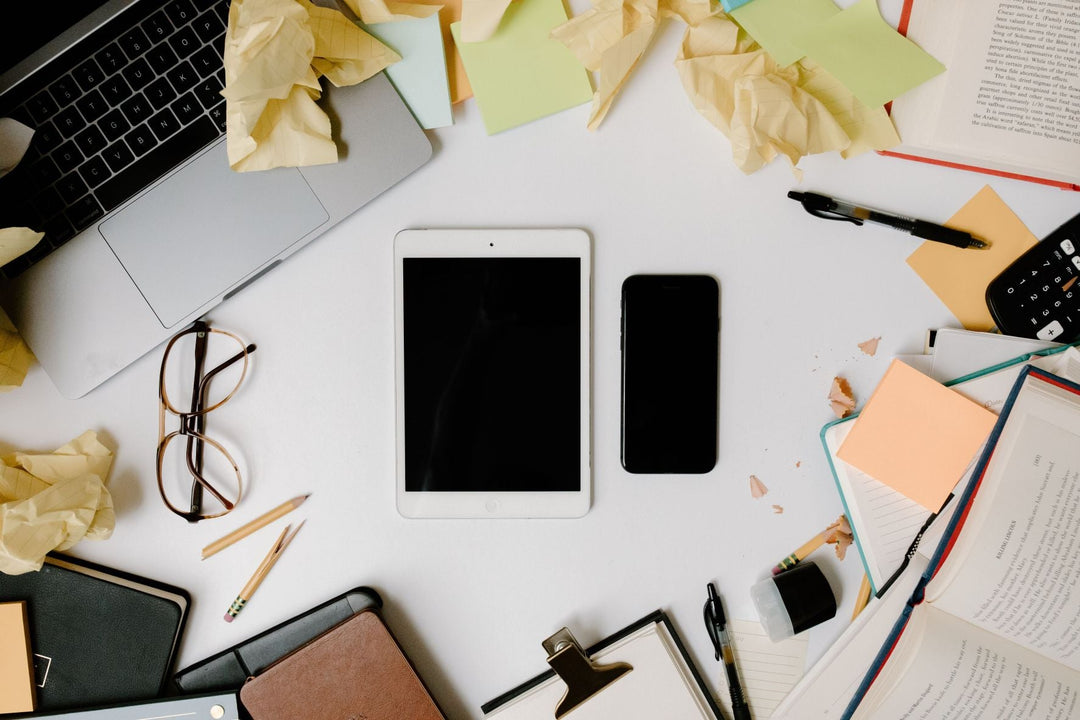 The Digital Declutter Trend and Why Modern Women Are Embracing It