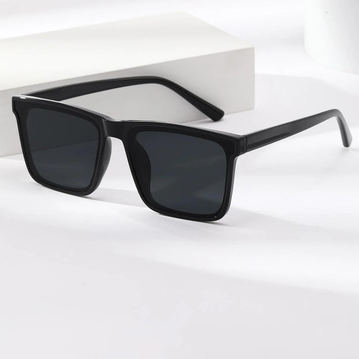 Essential UV400 Anti-UV Sunglasses for Men and Women
