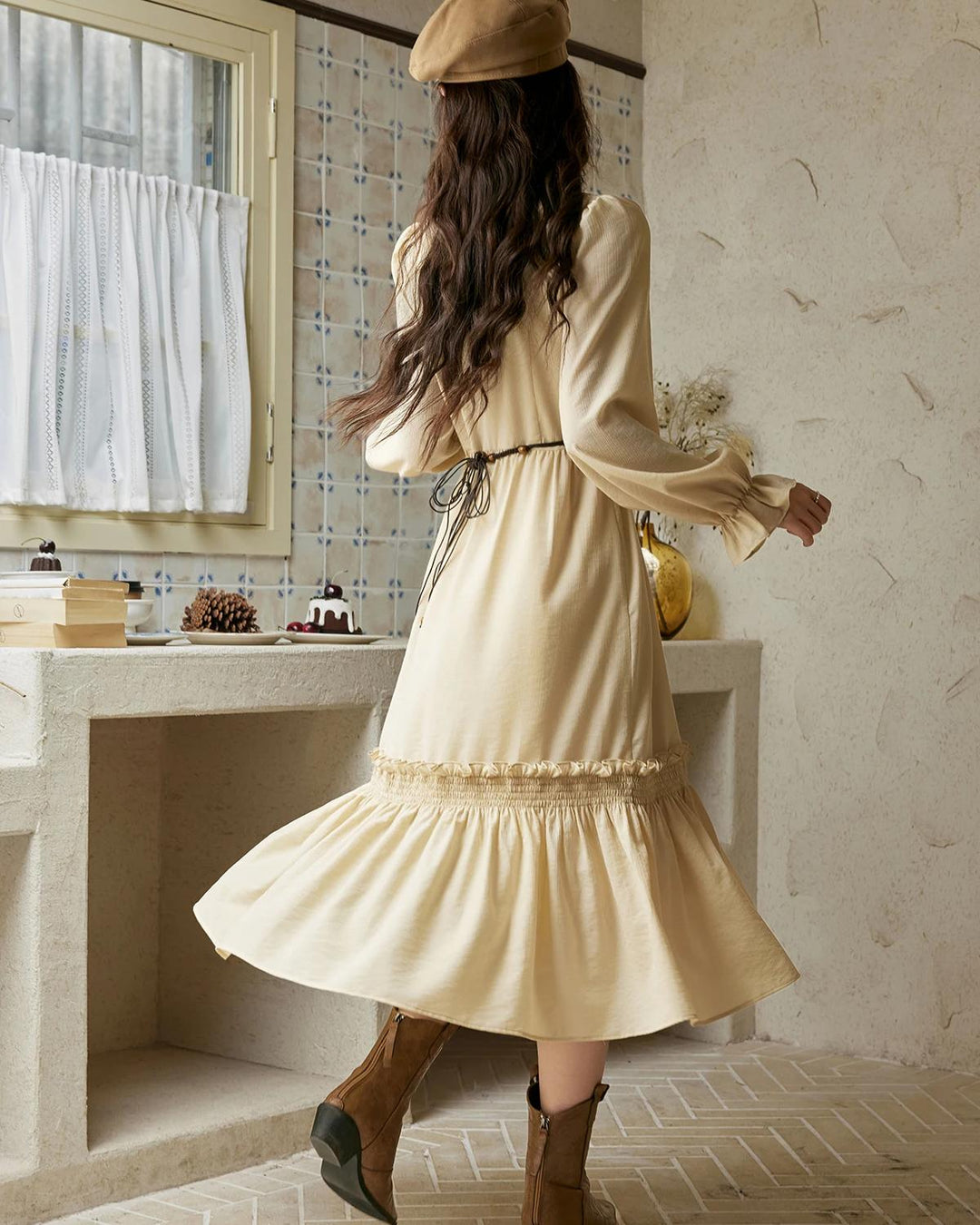 Elegant French Stand Neck A-Line Dress with Elastic Sleeves for Autumn