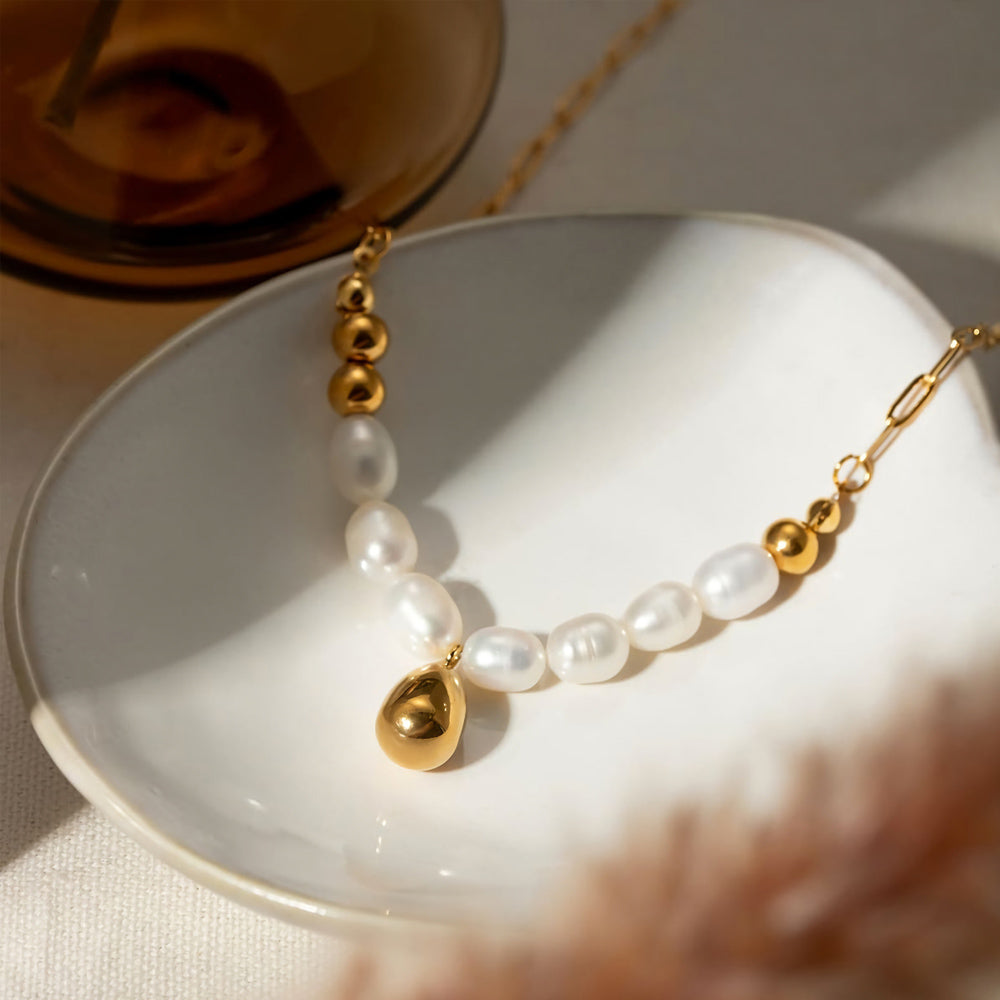 Elegant Pearl Pendant Necklace with Gold Drop