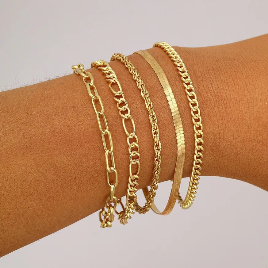 6-Piece Gold Bracelet Set – Boho Chic Cuban Chain Design for Women