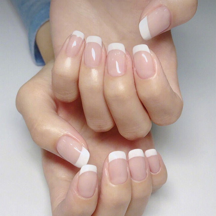 Fake nails can be taken with long and short styles