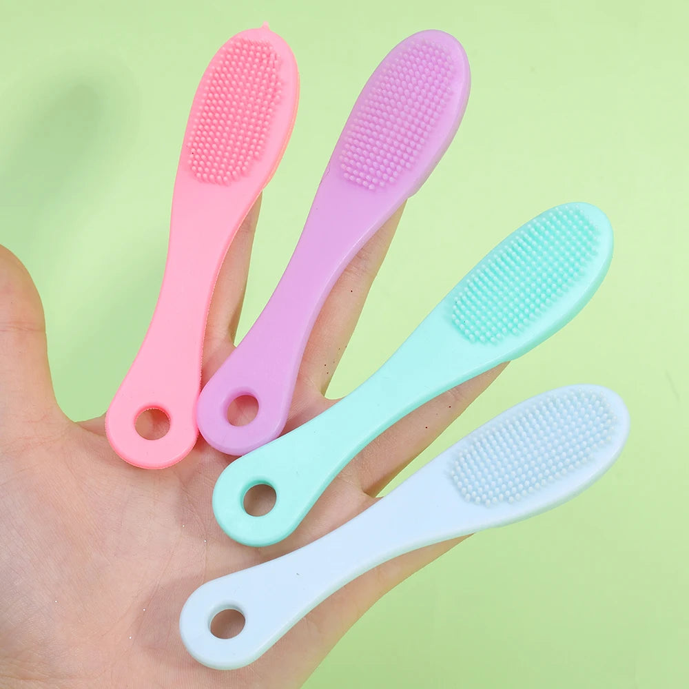 Double-Sided Silicone Nose Cleansing Brush