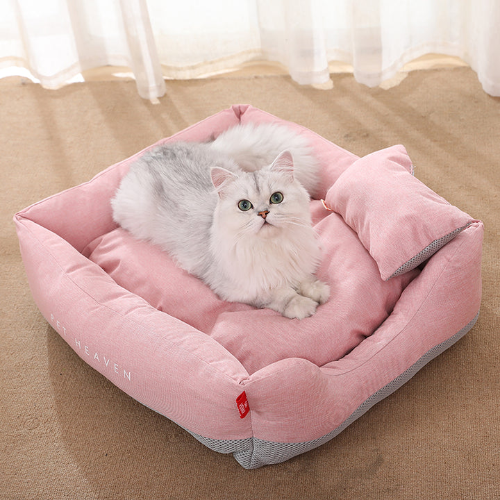 All-Season Cozy Cat and Dog Bed