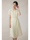 Color: Light yellow