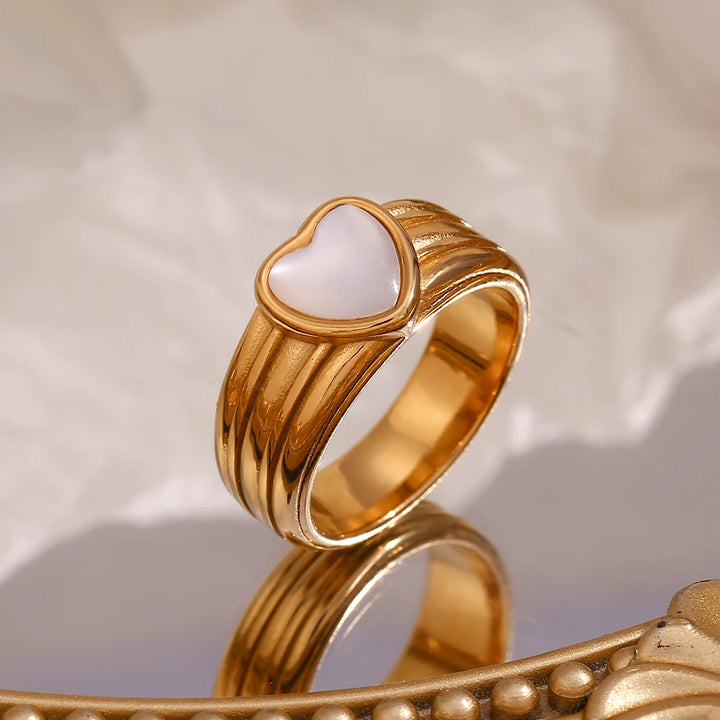 18K Gold Plated Striped Heart Ring – Tarnish Free & Hypoallergenic Stainless Steel