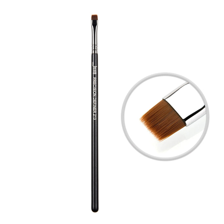 Precision Eyeliner Brush for Flawless Definition