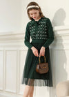 color: Dark Green