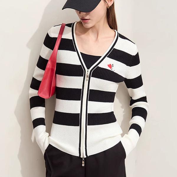 Trendy Autumn V-Neck Embroidered Cardigan with Zipper