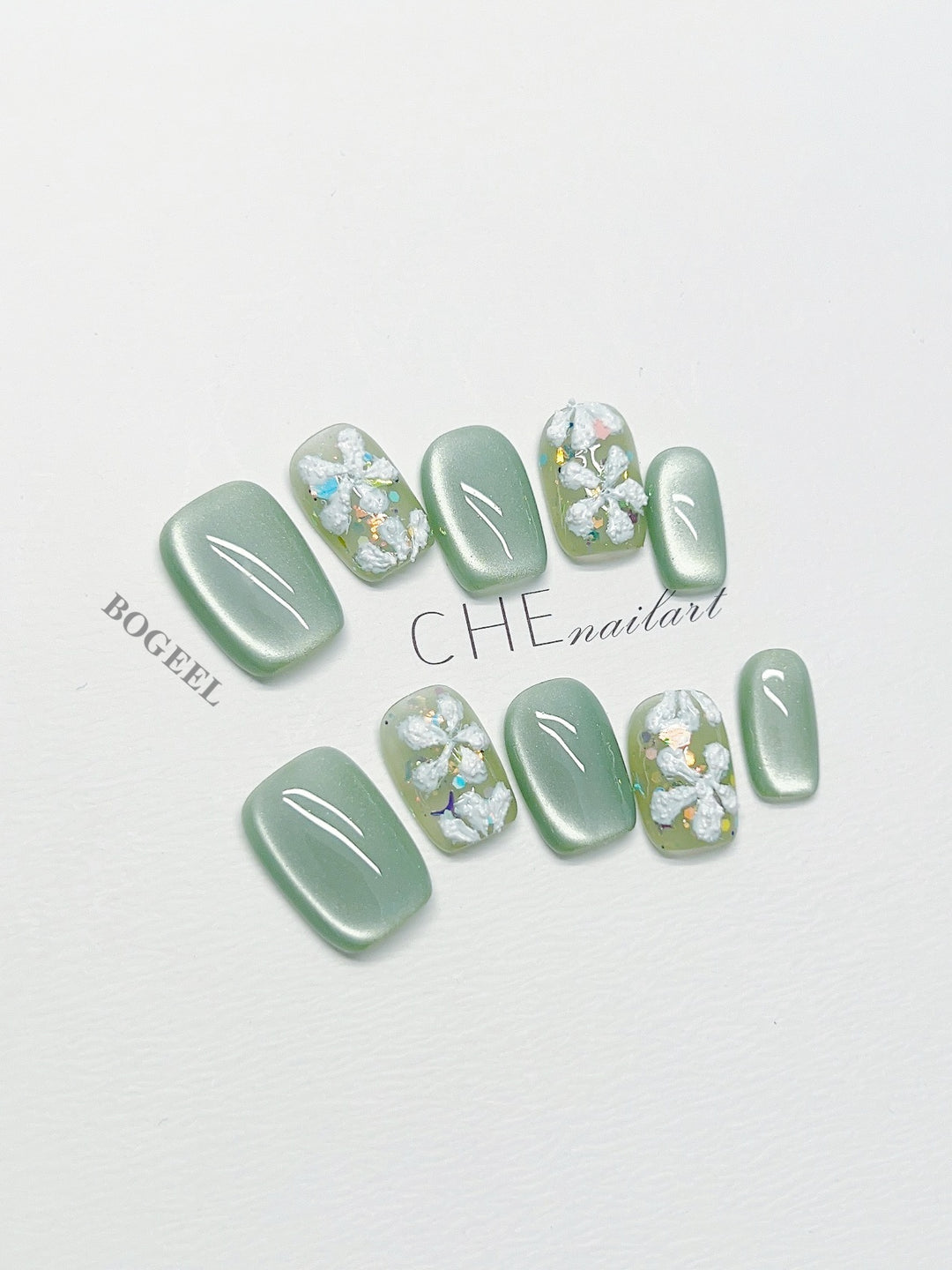 Hand-worn Nail Green Cat's Eye Three-dimensional Embossed Flowers