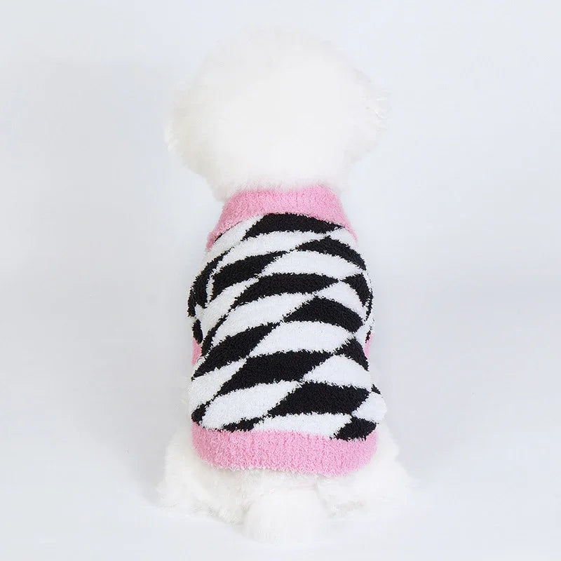 Winter Fleece Dog Sweater - Warm Thicken Pullover with Black and White Rhombus Print