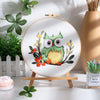 color: Green owl