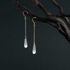 style: Gold ear hook