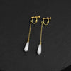 style: Gold ear clip