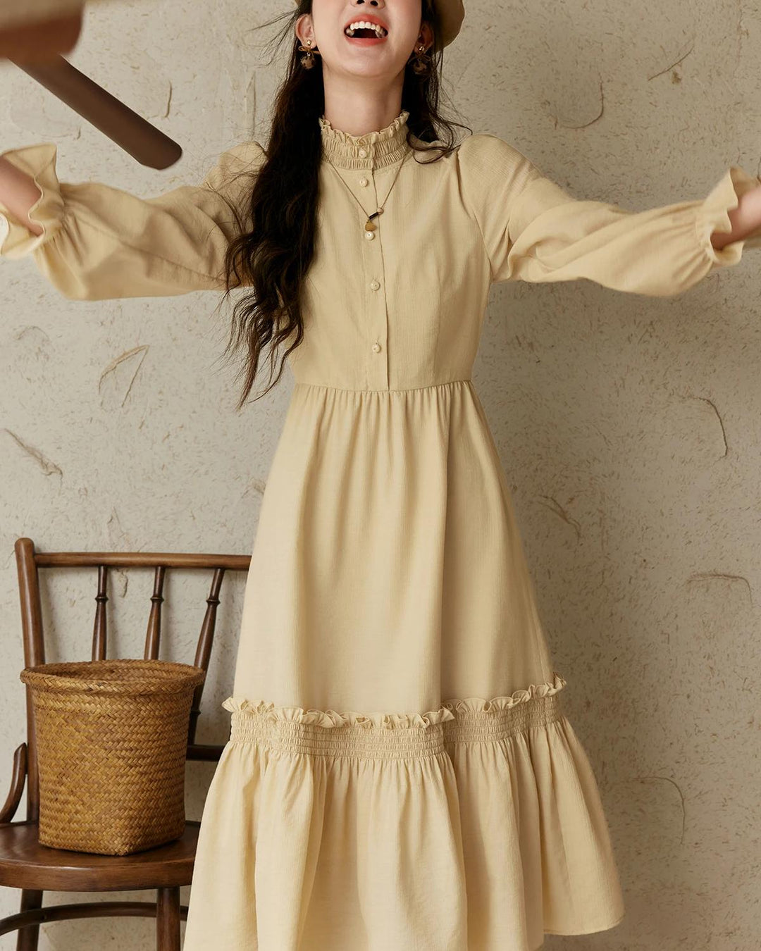 Elegant French Stand Neck A-Line Dress with Elastic Sleeves for Autumn