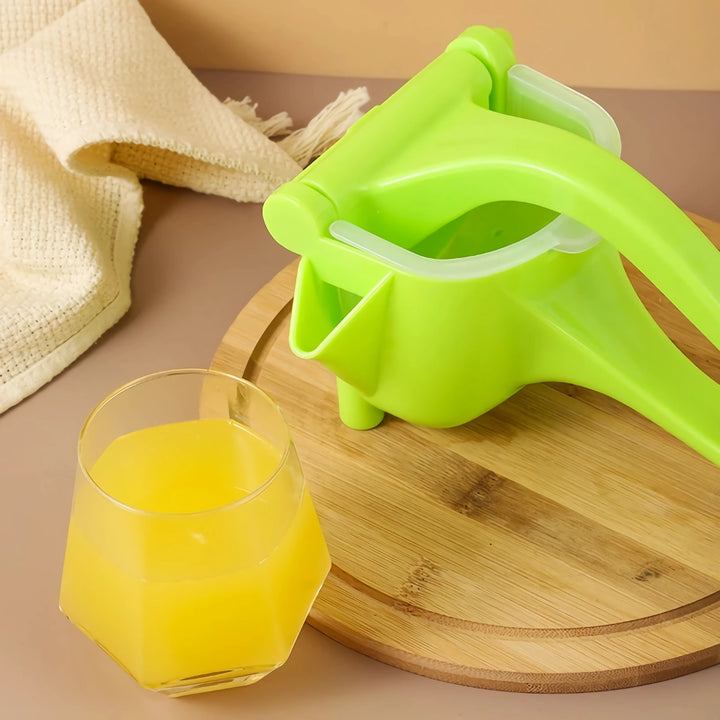 Portable Manual Juice Squeezer - Hand Pressure Citrus and Fruit Juicer