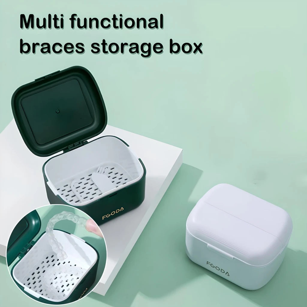 Oral Orthodontic Retainer Cleaning Case