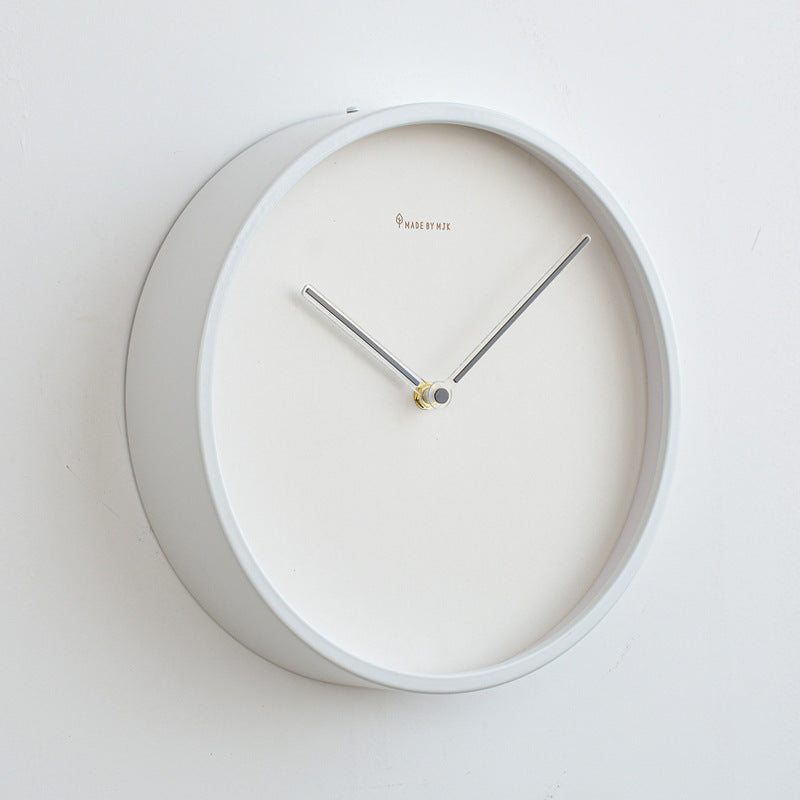 Modern Minimalist Living Room Metal Wall Clock