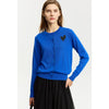 Color: Sapphire blue