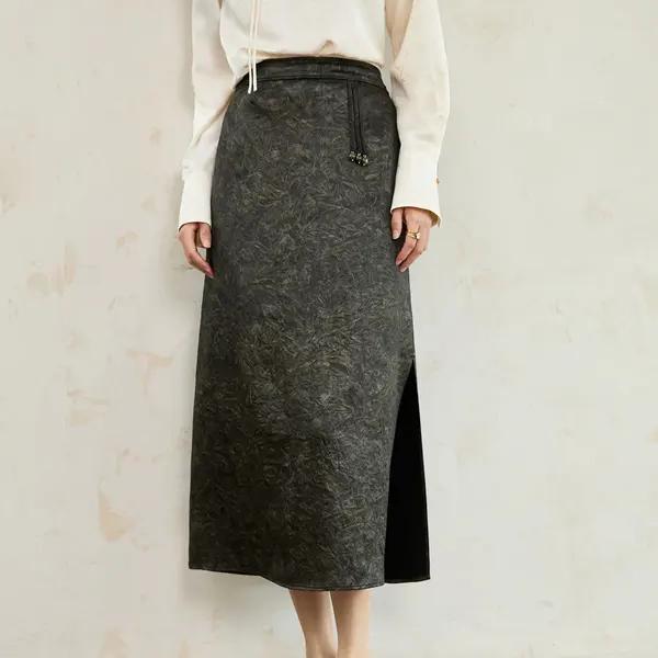 Elegant Chinese Style Autumn A-Line Skirt with Waist Decoration and Side Split