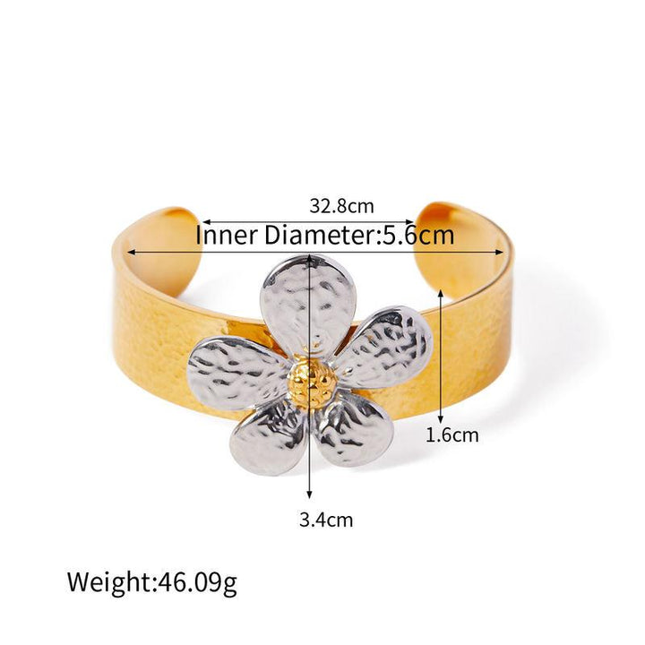 Elegant 18K Gold-Plated Stainless Steel Waterproof Flower Ring