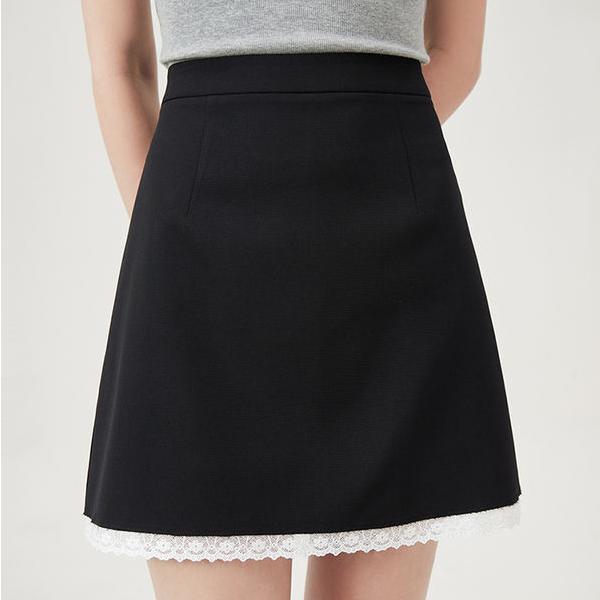 Elegant Lace Patchwork Mini Skirt