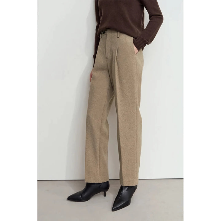 Chic Women's Tapered Wool Pants – Perfect for Commuting