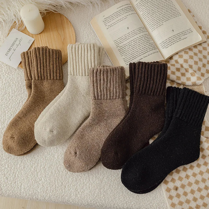 Women's Winter Thick Wool Low Tube Cashmere Socks