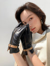 Color: Silk lining