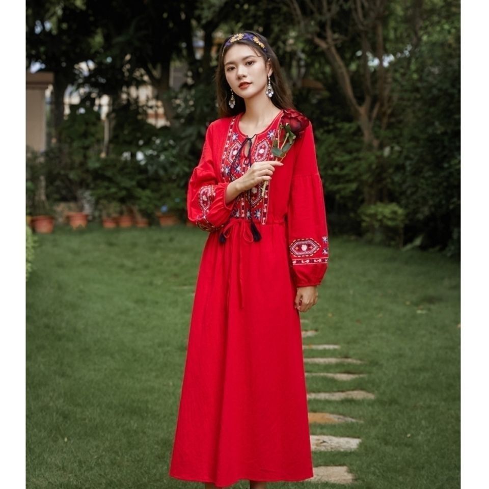 Cotton And Linen Embroidery Tassel Waist-tight Dress Ethnic Style Artistic