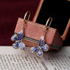 style: Ear hook