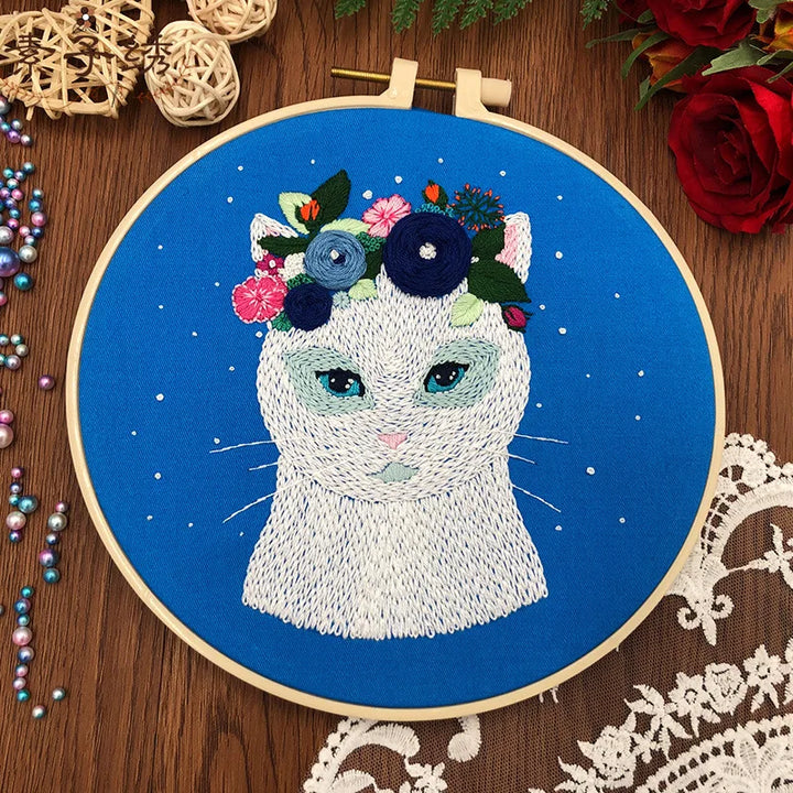 DIY Cat Embroidery Starter Kit with Hoops & Threads for Beginners